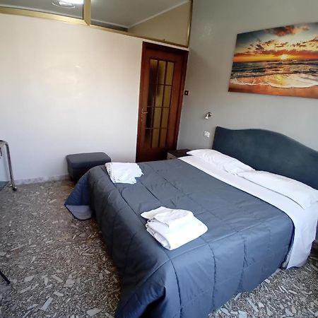 Ferienwohnung A Casa Di Lo Rom Exterior foto
