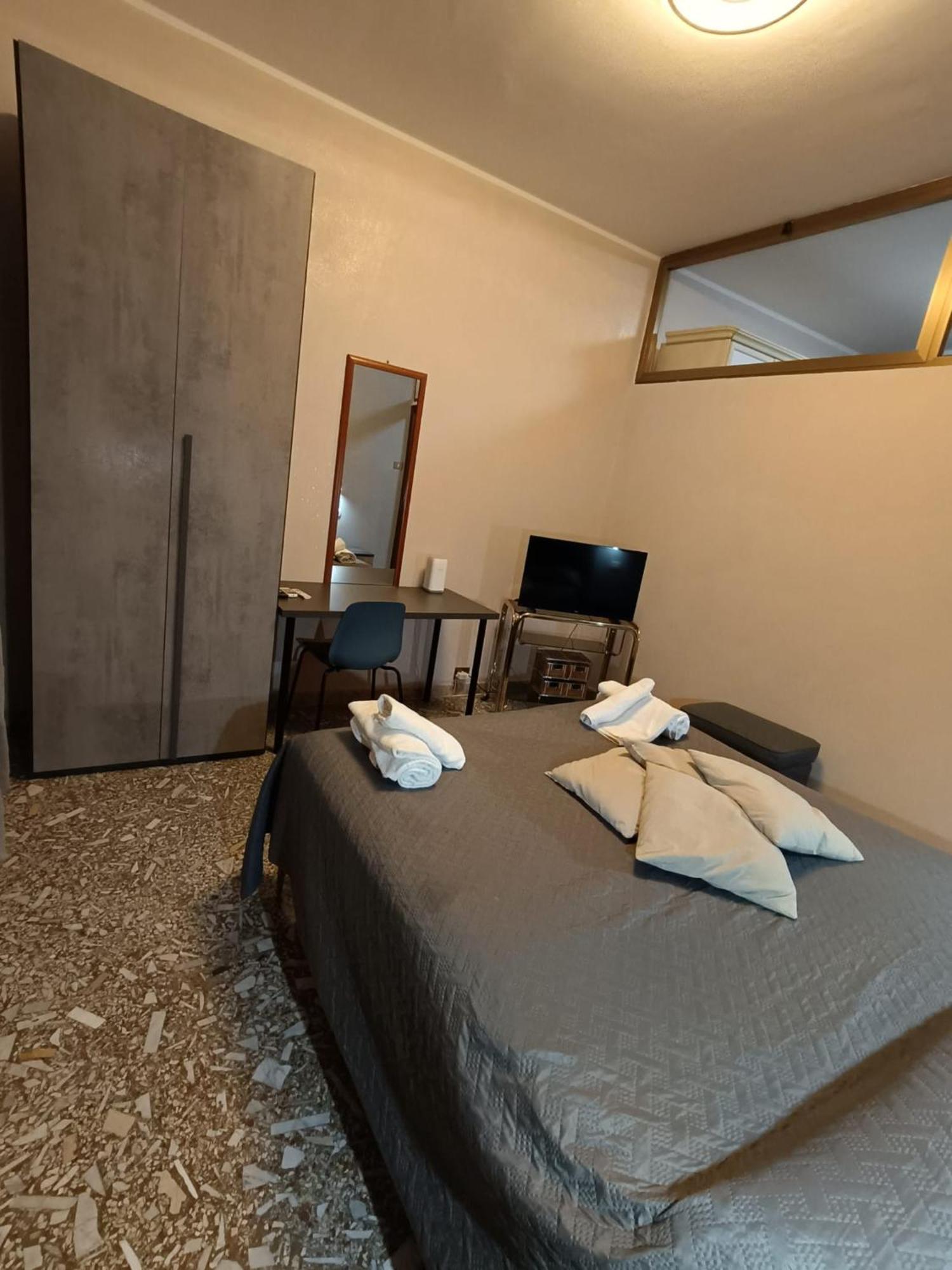 Ferienwohnung A Casa Di Lo Rom Exterior foto