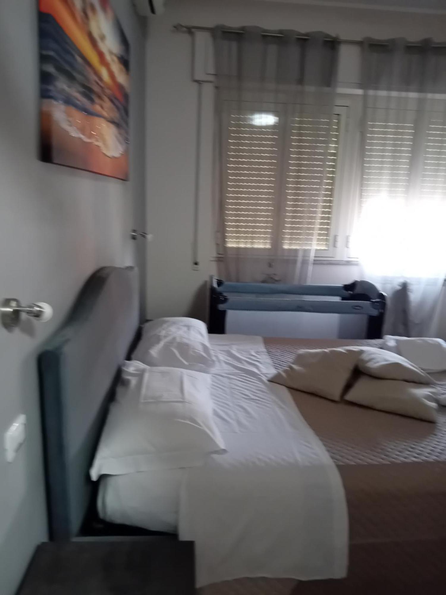 Ferienwohnung A Casa Di Lo Rom Exterior foto